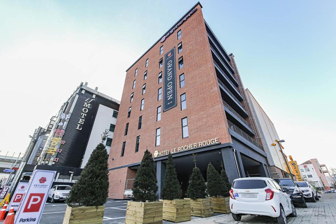 Lerocherrouge Hotel Чхунчхон Экстерьер фото