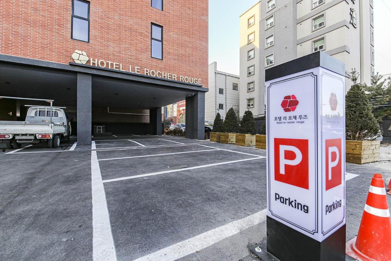 Lerocherrouge Hotel Чхунчхон Экстерьер фото